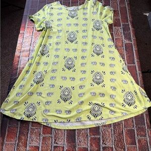 crown & ivy Lemon and Black Patterned Midi Dress